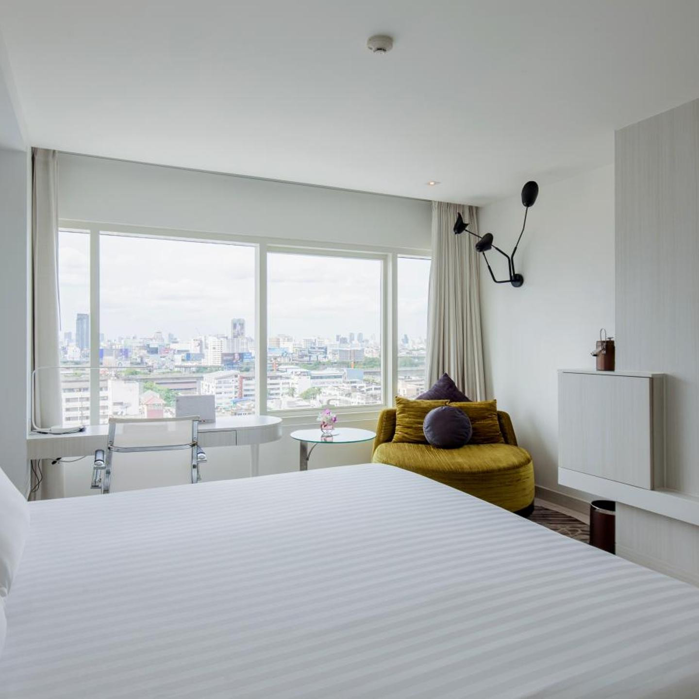 Centara Watergate Pavillion Hotel Bangkok
