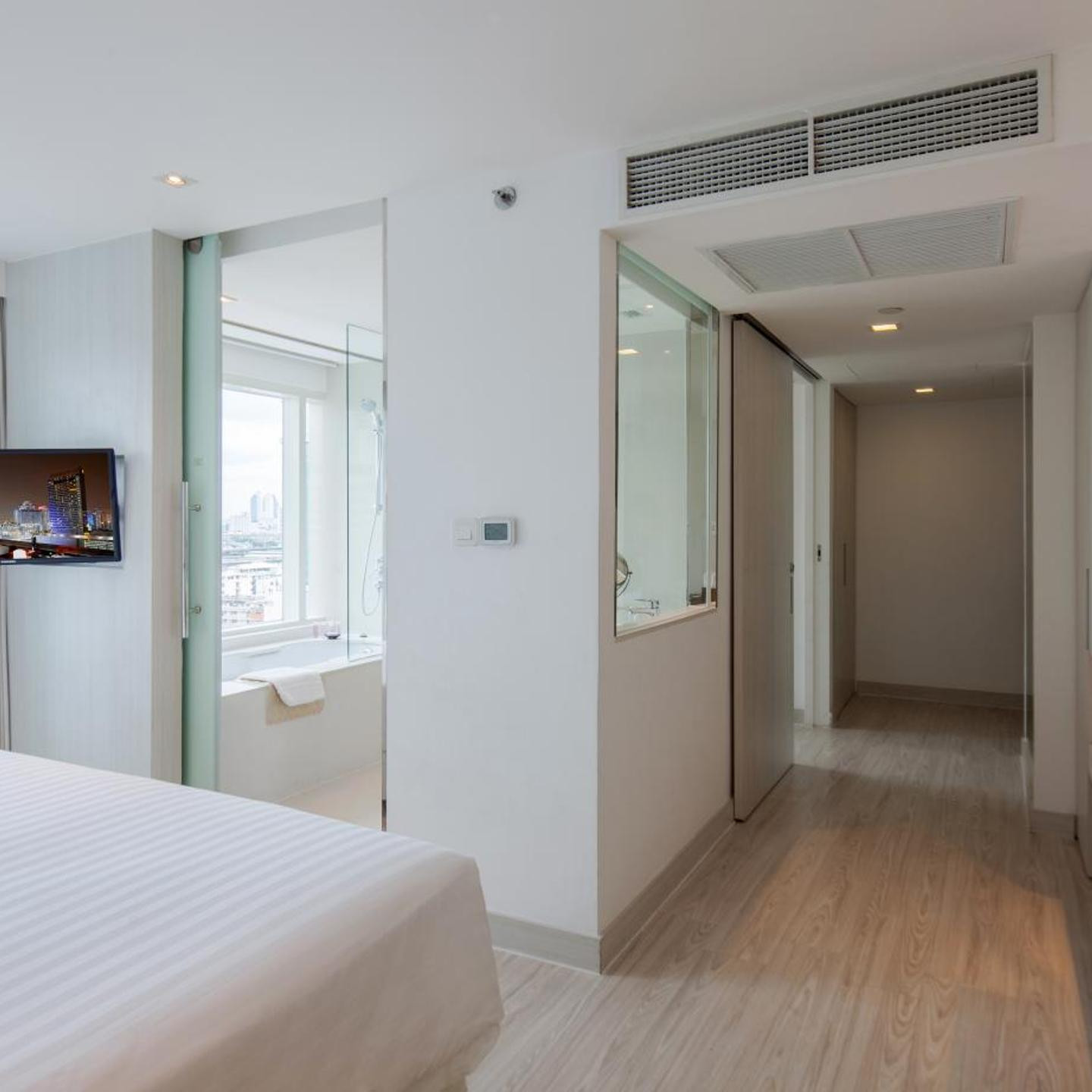 Centara Watergate Pavillion Hotel Bangkok