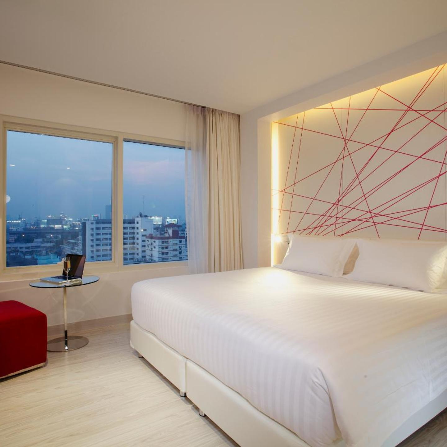 Centara Watergate Pavillion Hotel Bangkok
