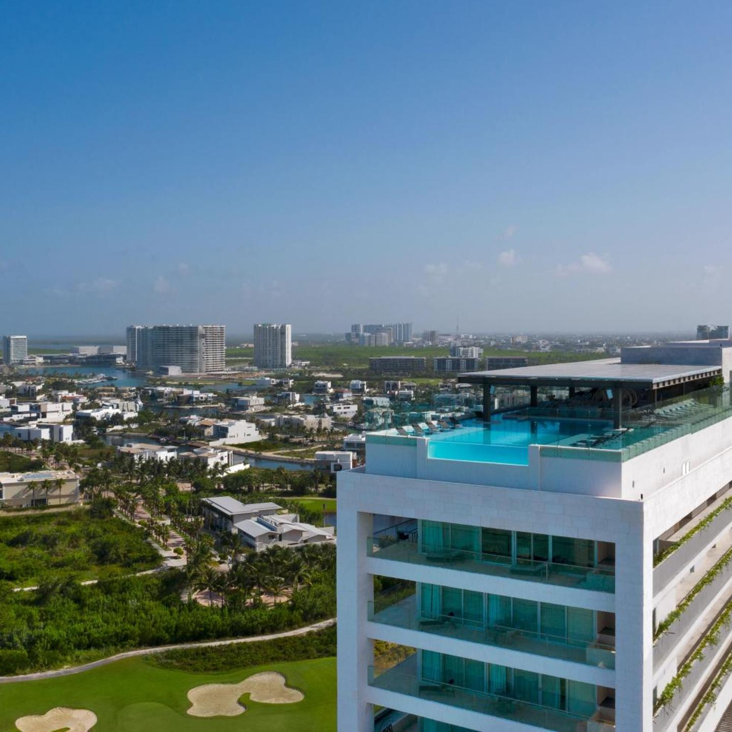 Dreams Vista Cancun Golf & Spa Resort