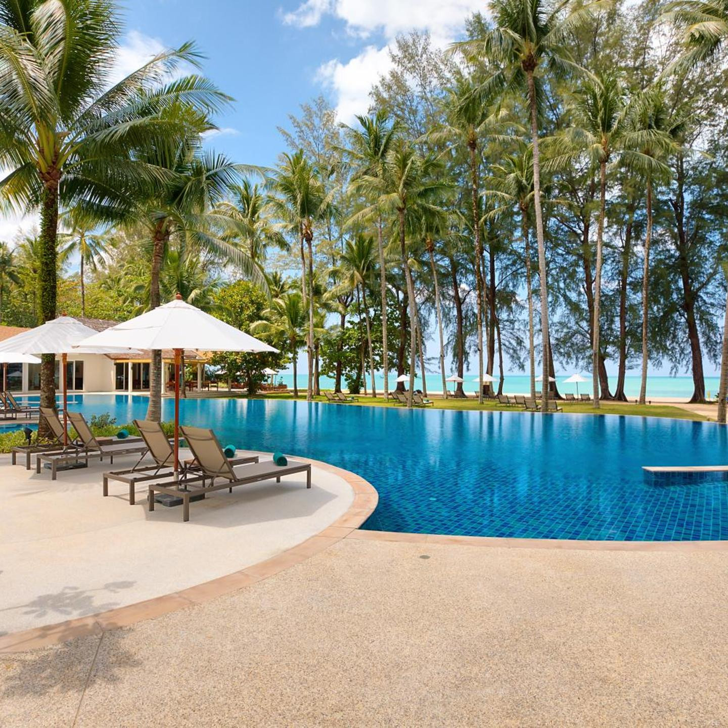 Outrigger Khao Lak Beach Resort - SHA Extra Plus