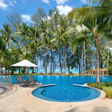 Outrigger Khao Lak Beach Resort - SHA Extra Plus