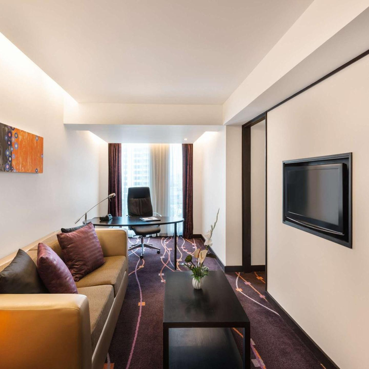 Radisson Suites Bangkok Sukhumvit