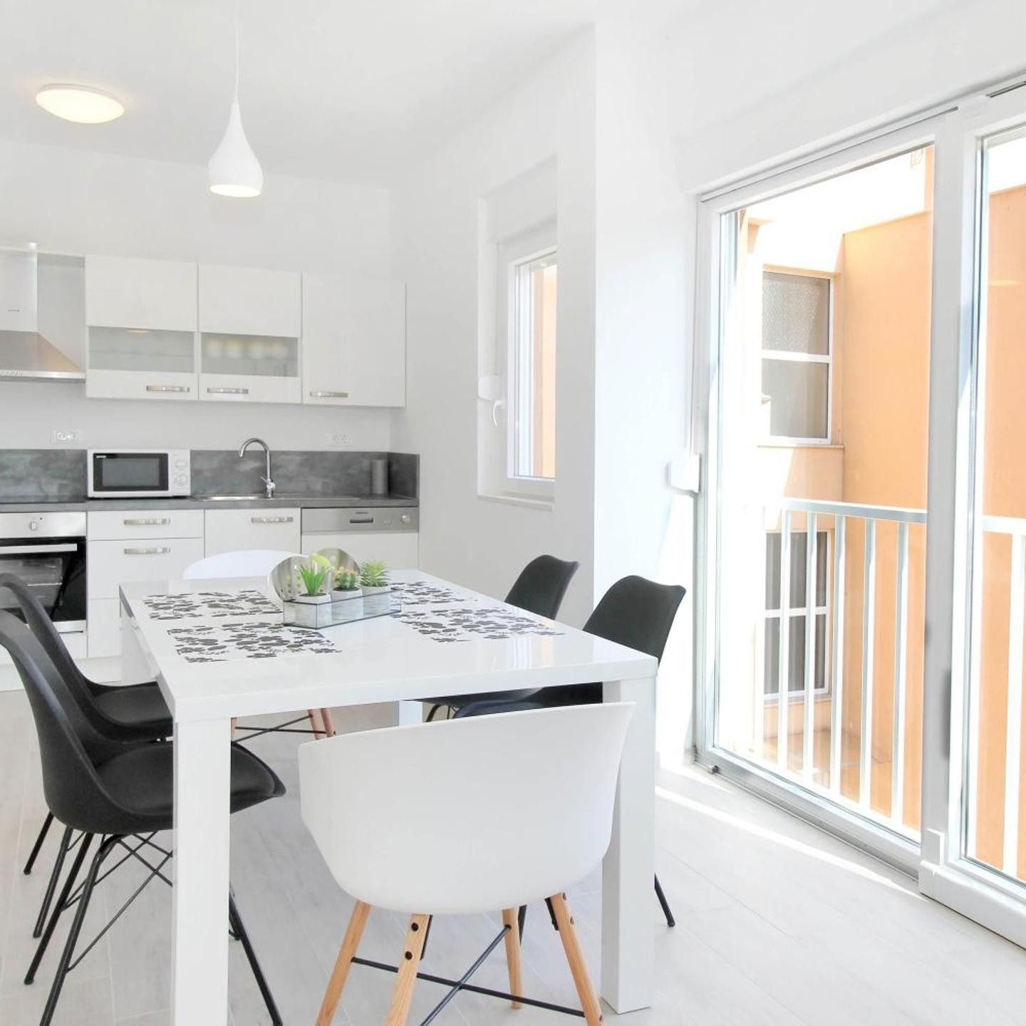 Bacan Family Apartments