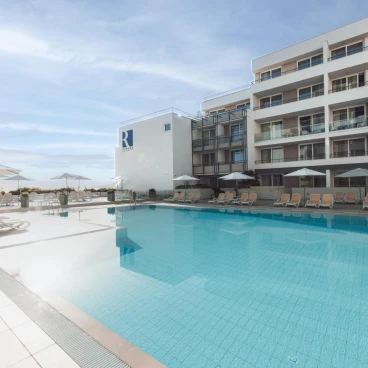 Romana Beach Resort Apartments