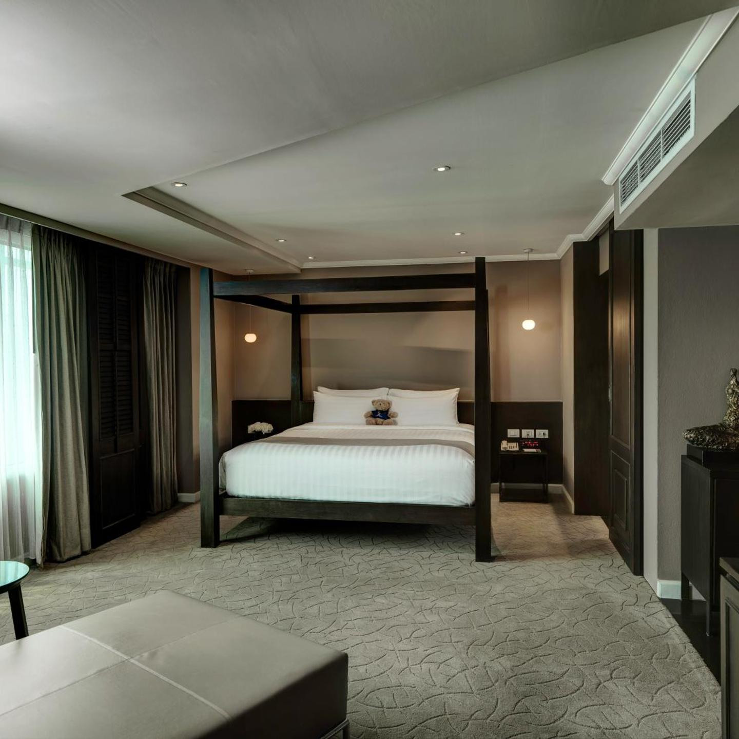 S15 Sukhumvit Hotel