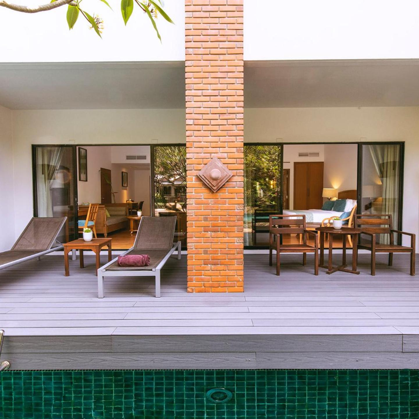 Woodlands Hotel and Resort Pattaya