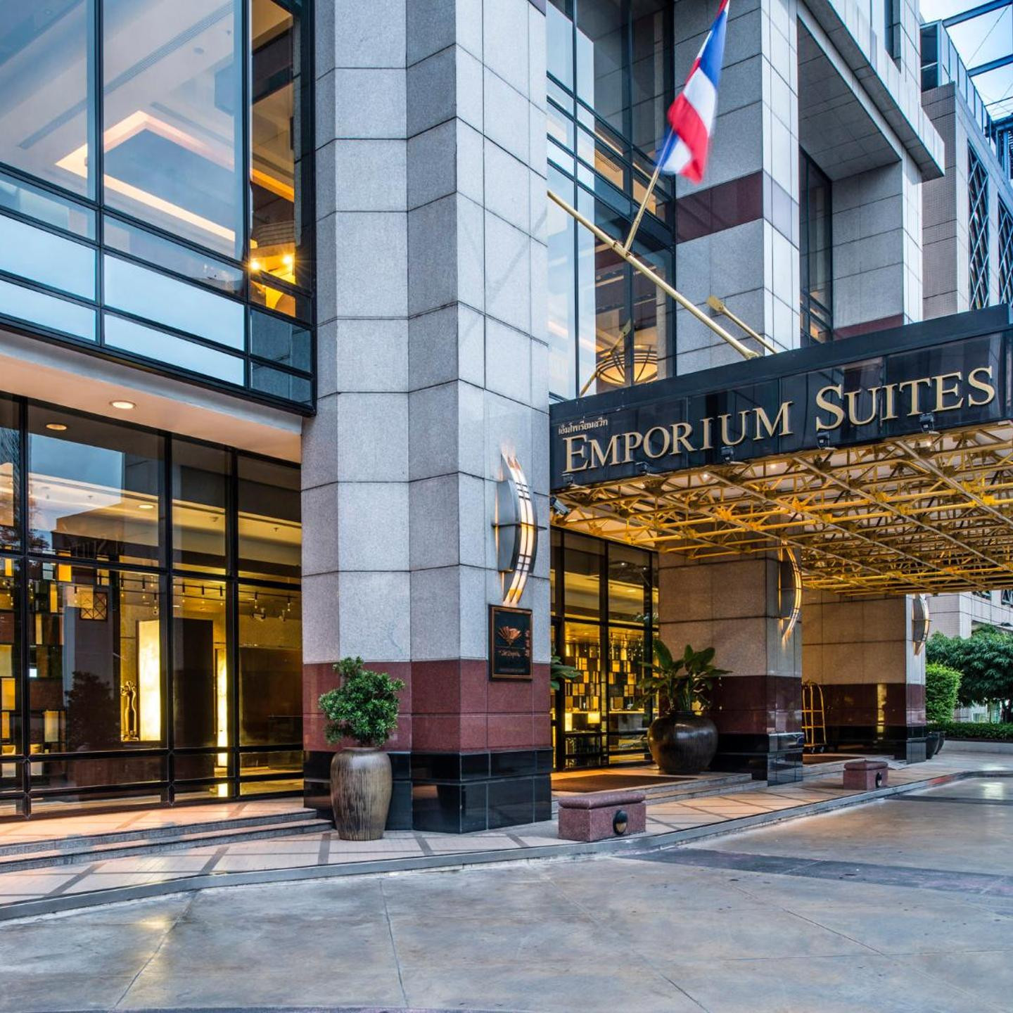 Emporium Suites by Chatrium