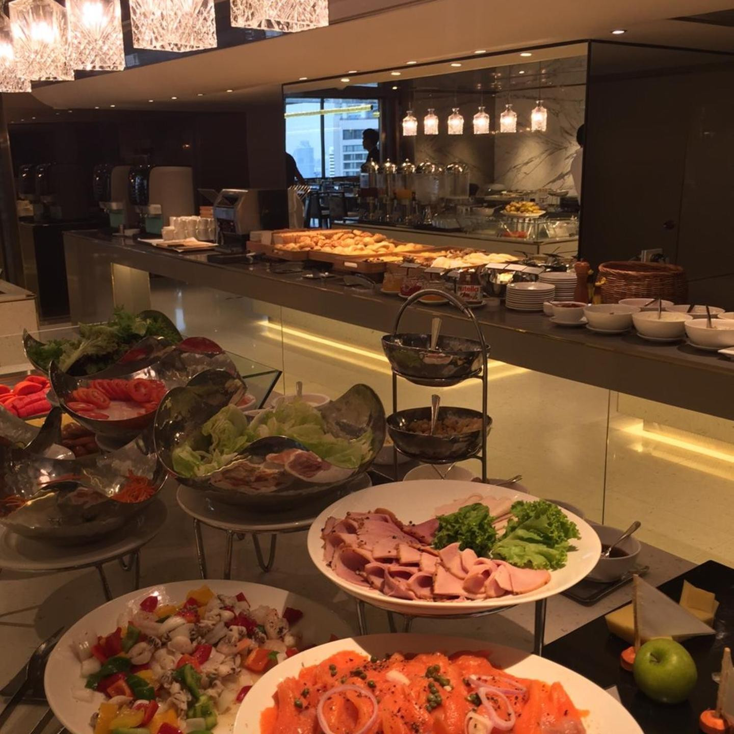 Emporium Suites by Chatrium