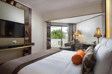 Anantara Bangkok Riverside Resort & Spa