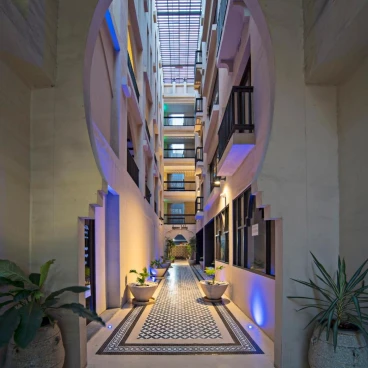 Dewan Bangkok - SHA Certified