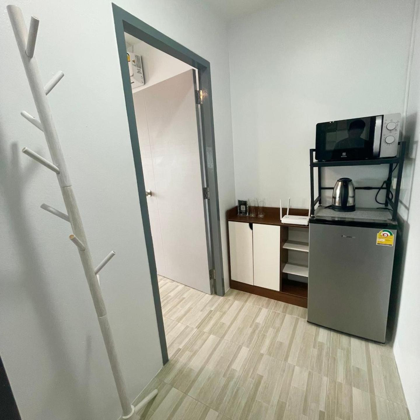 Seaview Patong Hotel