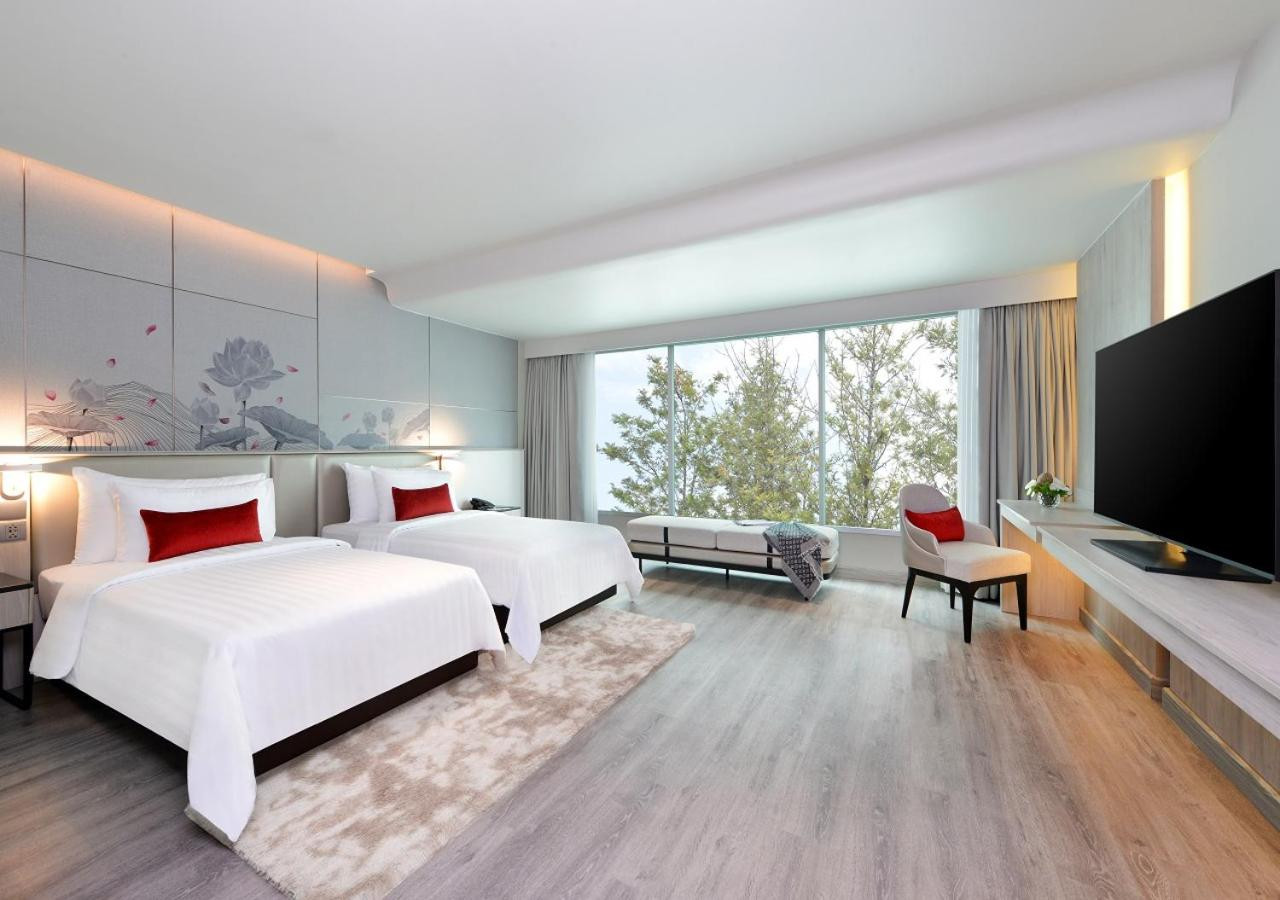 Centre Point Sukhumvit 10 - SHA Extra Plus