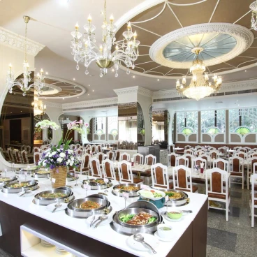 Royal Benja Hotel