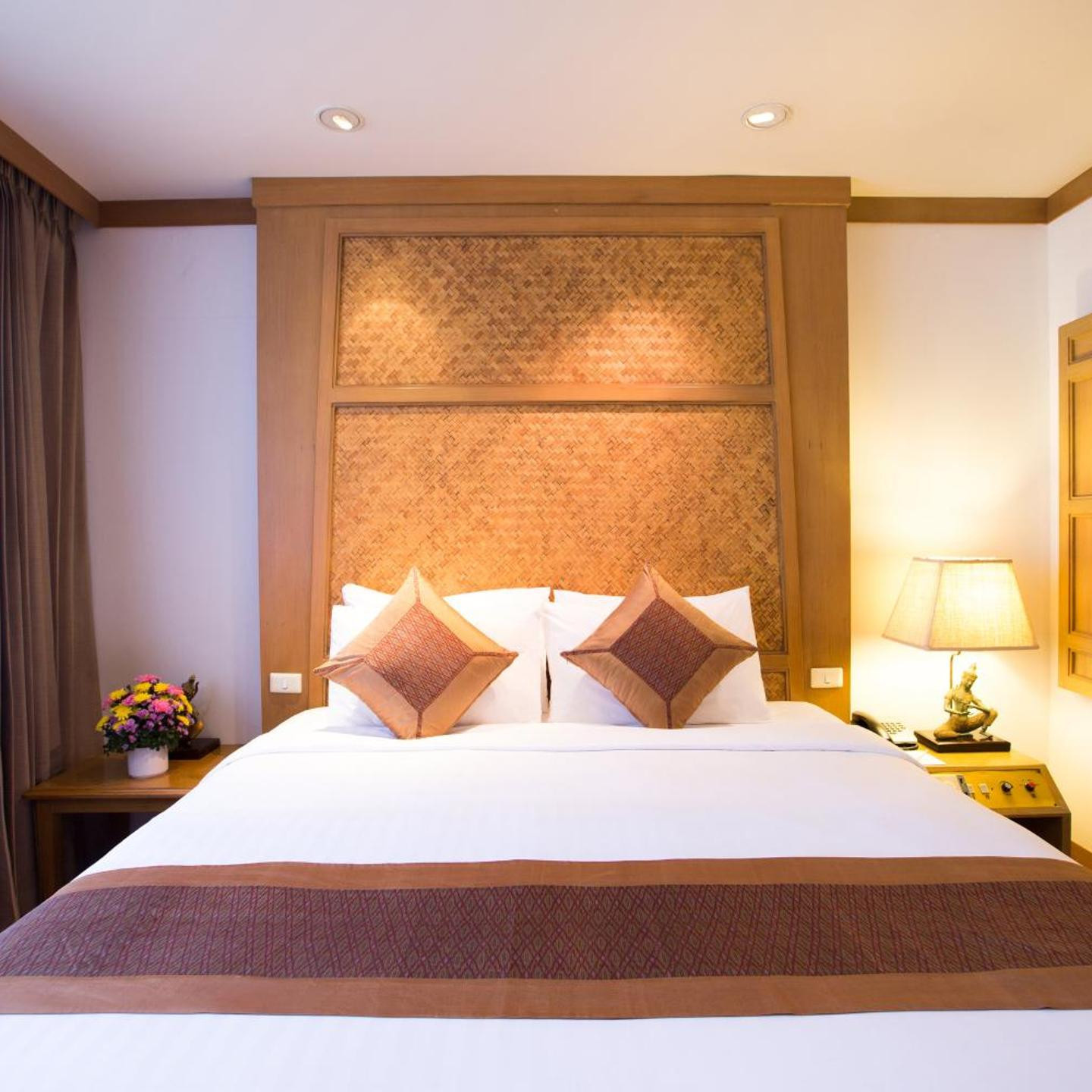 Tarntawan Hotel Surawong Bangkok​