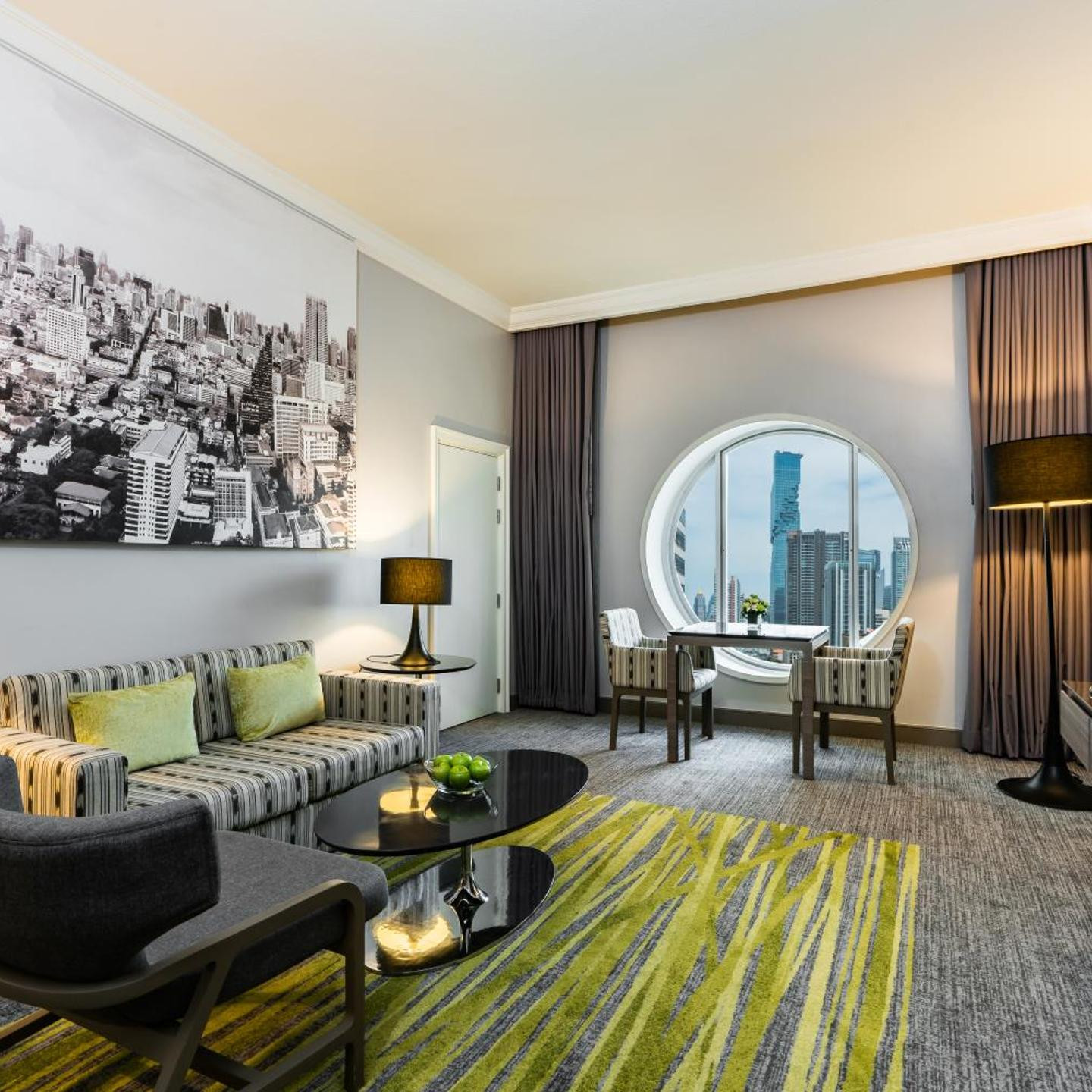 Holiday Inn Bangkok Silom, an IHG Hotel