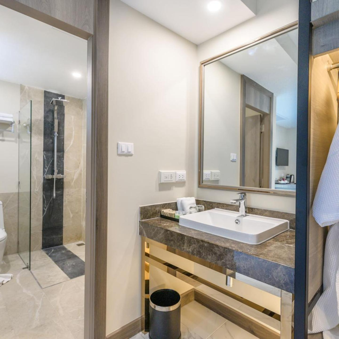 Andakira Hotel - SHA Extra Plus