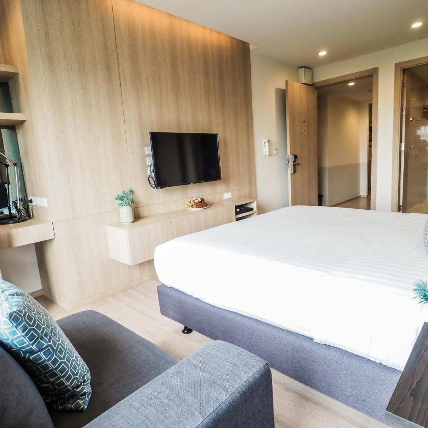 The Residence on Thonglor by UHG