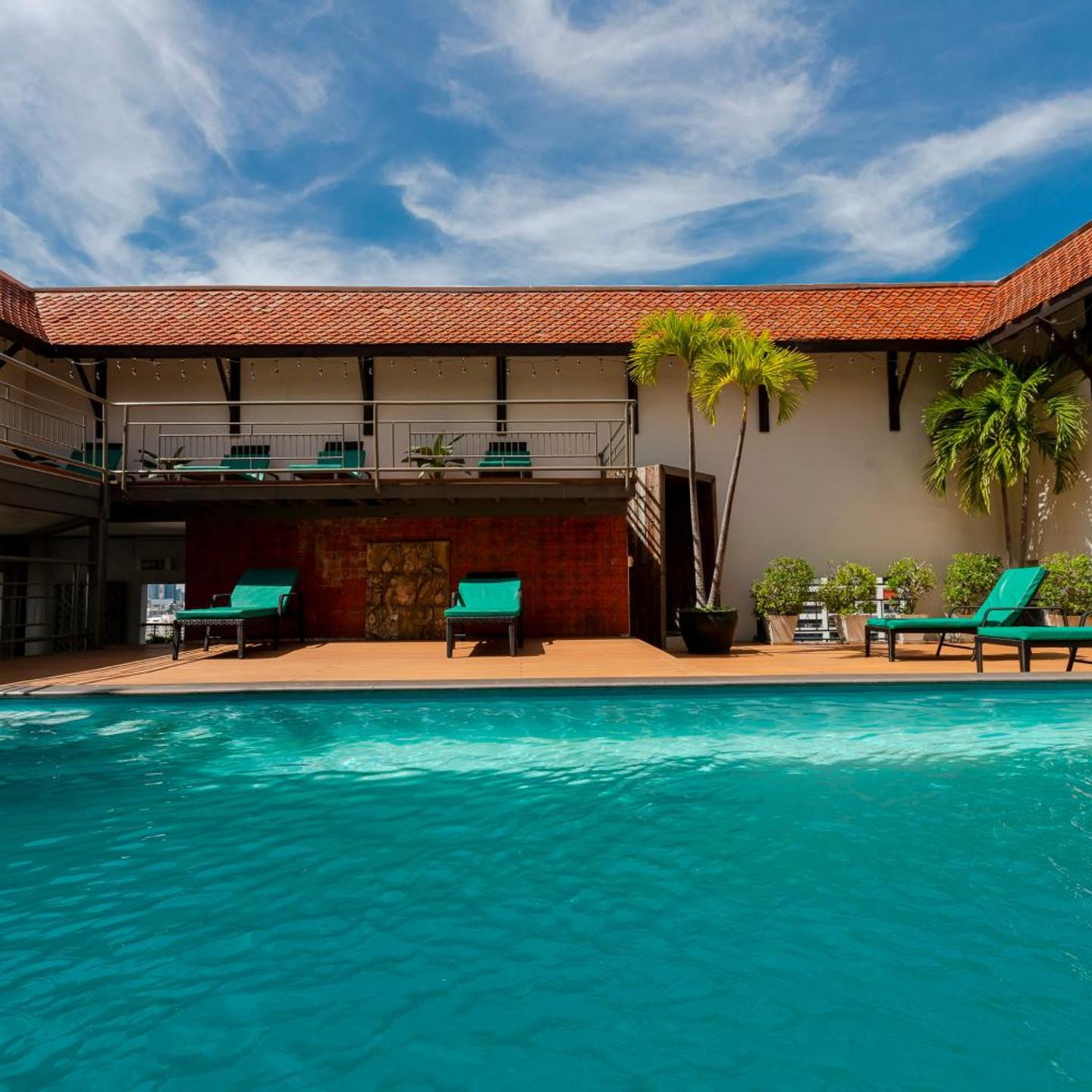 Pinnacle Lumpinee Park Hotel SHA Plus