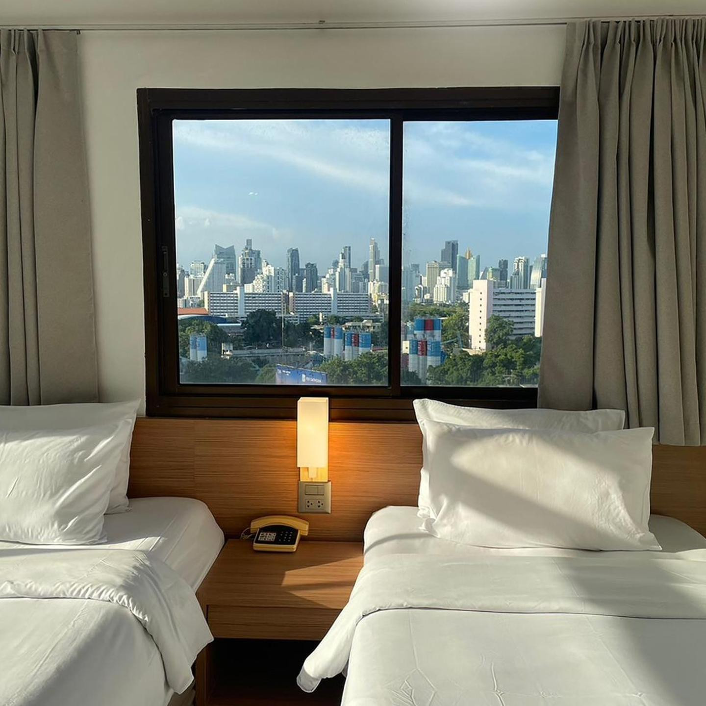 Pinnacle Lumpinee Park Hotel SHA Plus