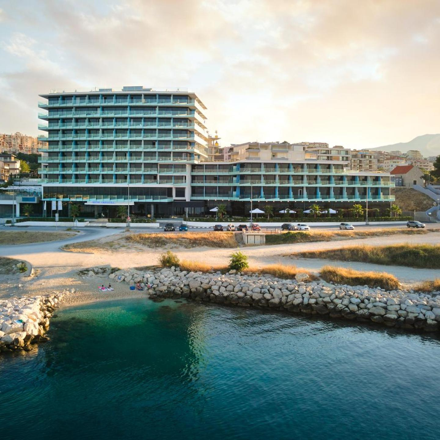 Amphora Hotel