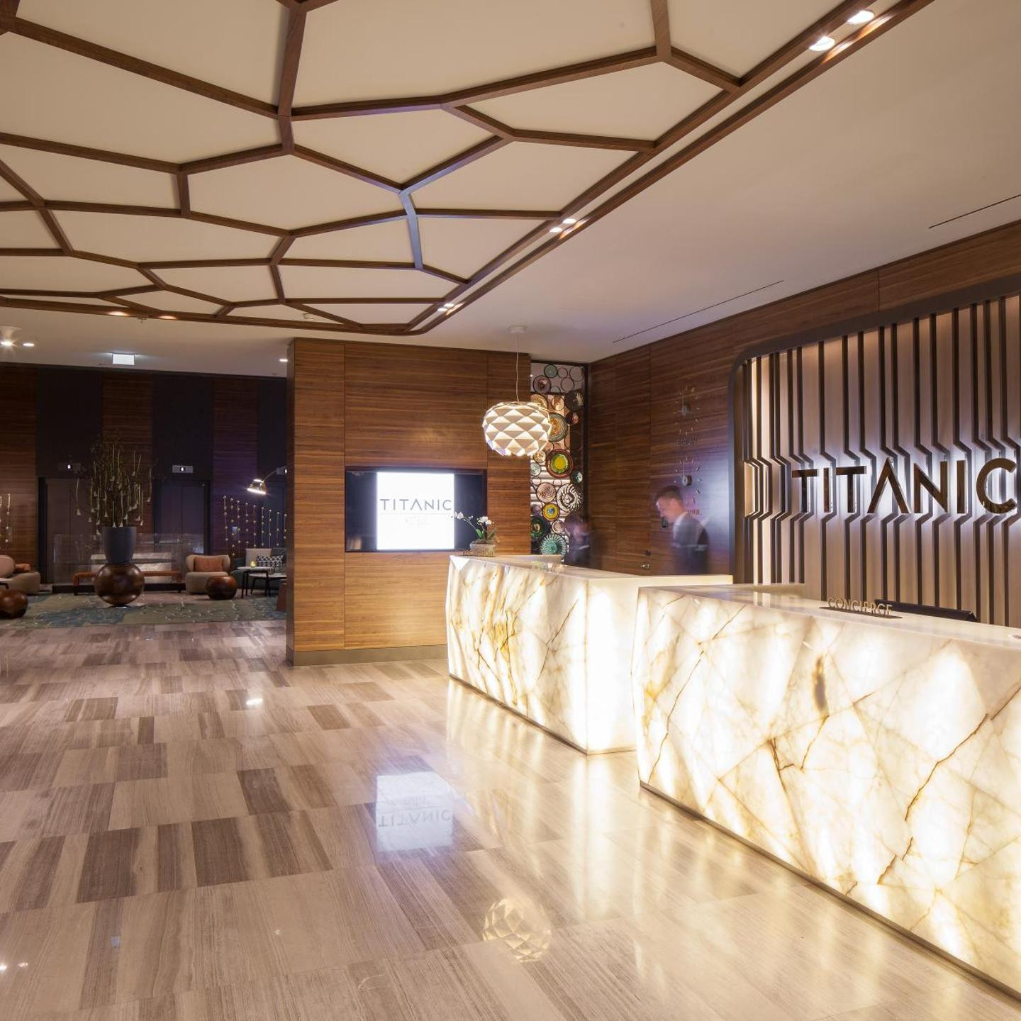 TITANIC Chaussee Berlin