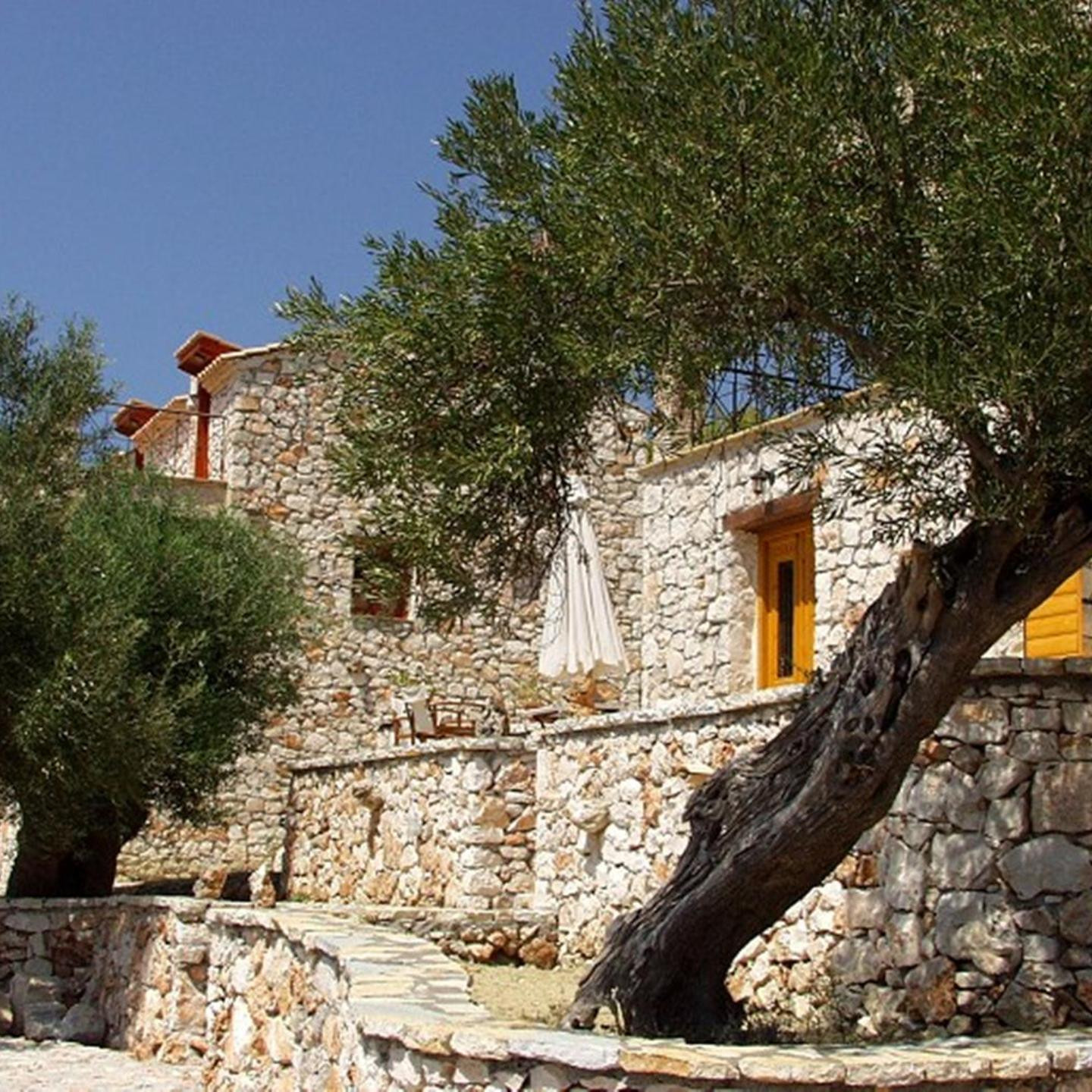 Revera Traditional Stone Villas, Apartments & Studios