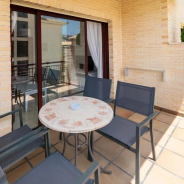 Apartamentos Albir Confort - Avenida 2 dorm.