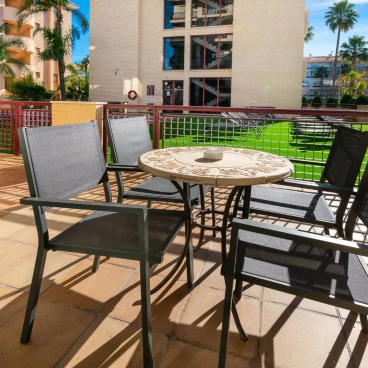 Apartamentos Albir Confort - Avenida 2 dorm.