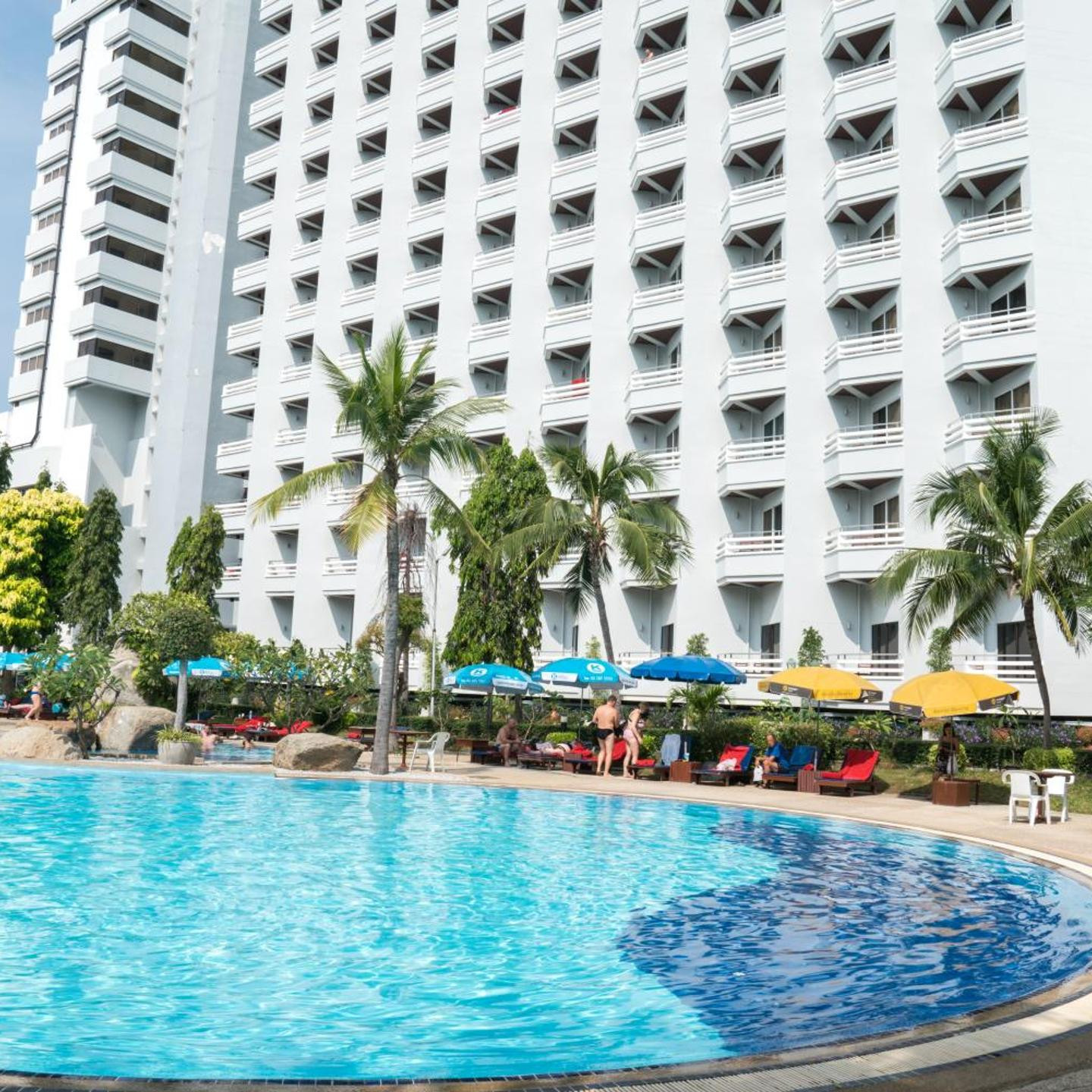 Grand Jomtien Palace Hotel - SHA Extra Plus