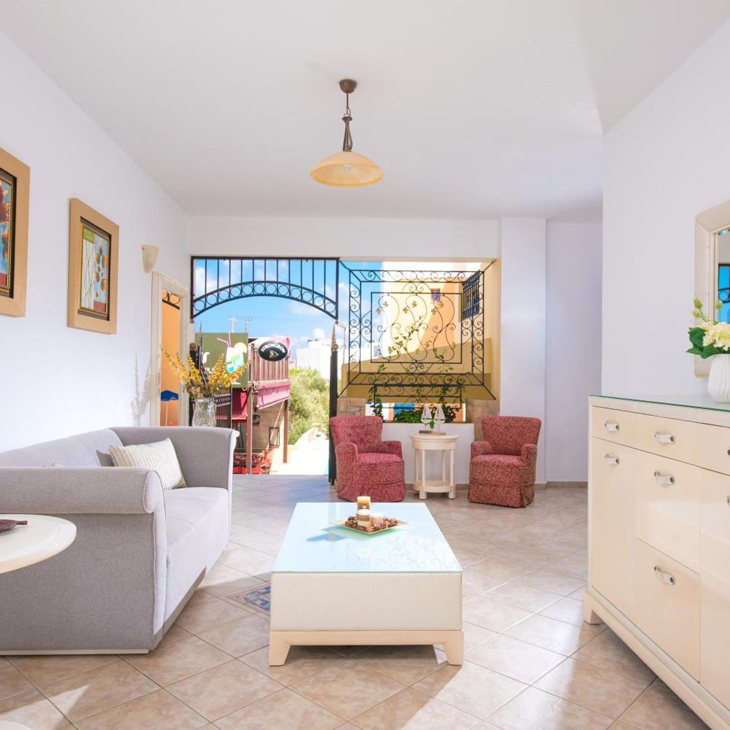 Irida Aparthotel Malia by Estia