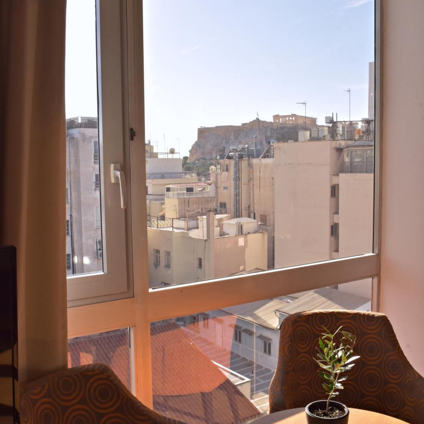 Arethusa Hotel