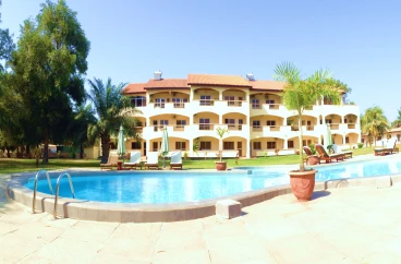 Hotel Kololi Beach Club