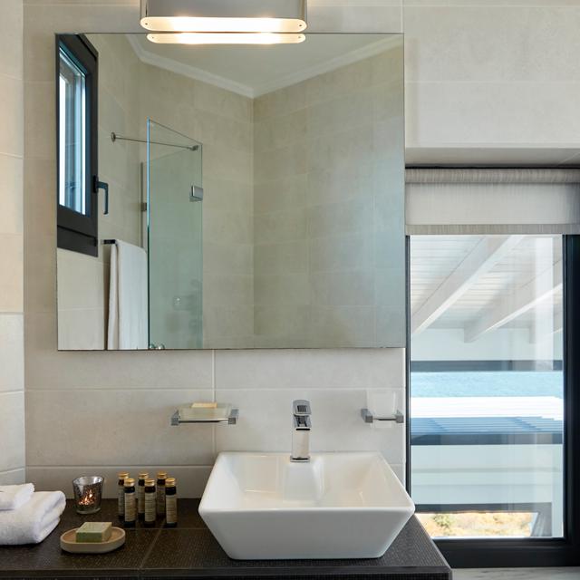 Eleia Seafront & Villas met privézwembad