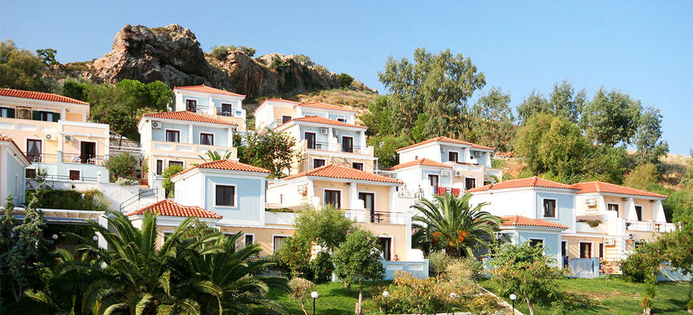 Clara Hotel Resort & Bungalows