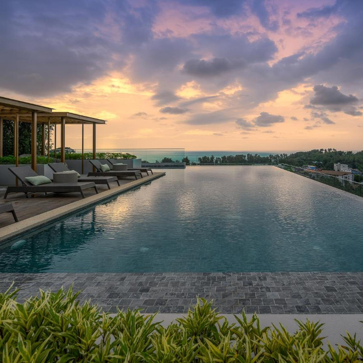 Mida Grande Resort Phuket Official Account