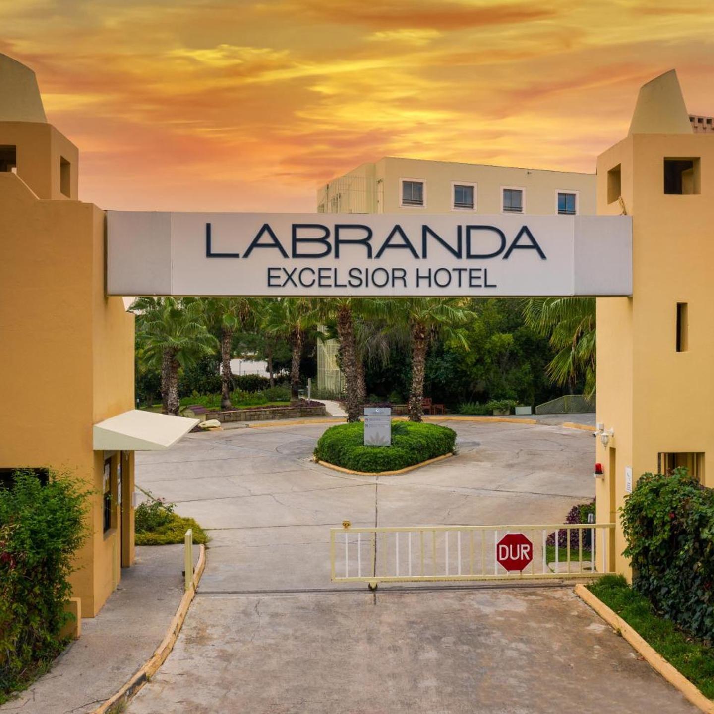 Labranda Excelsior Side