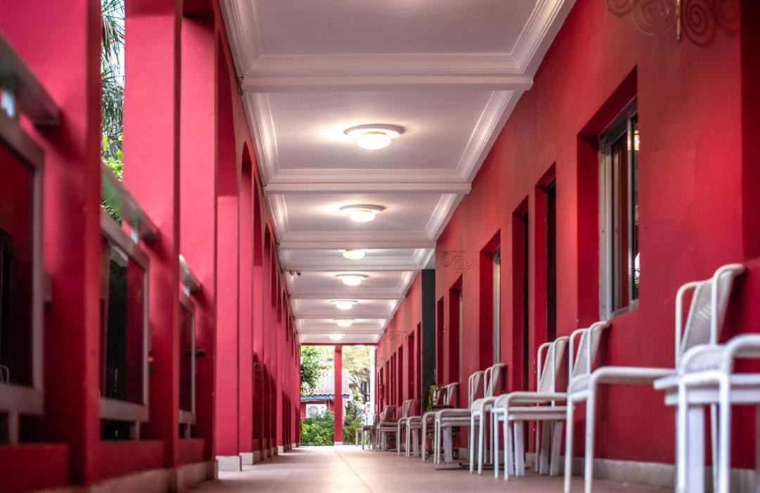 Seaview Gardens Hotel