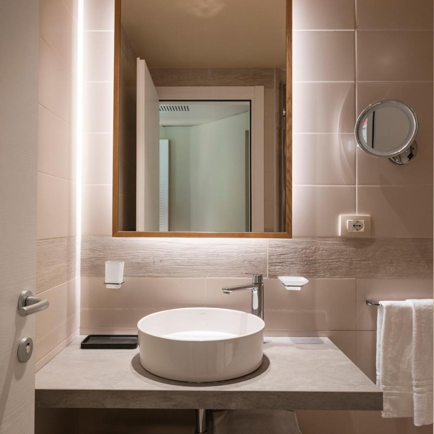 Mangia's Brucoli, Sicily, Autograph Collection