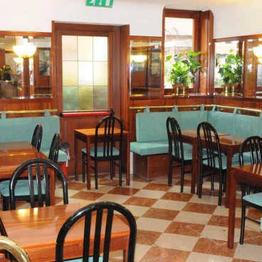 Hotel Diana