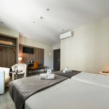 Hotel Oasis
