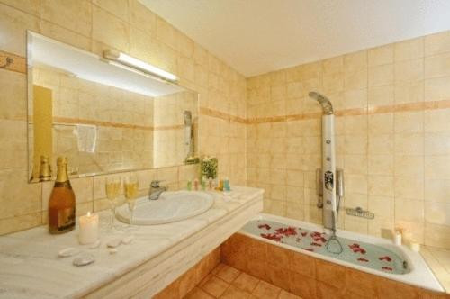 Aegean Sky Hotel-Suites