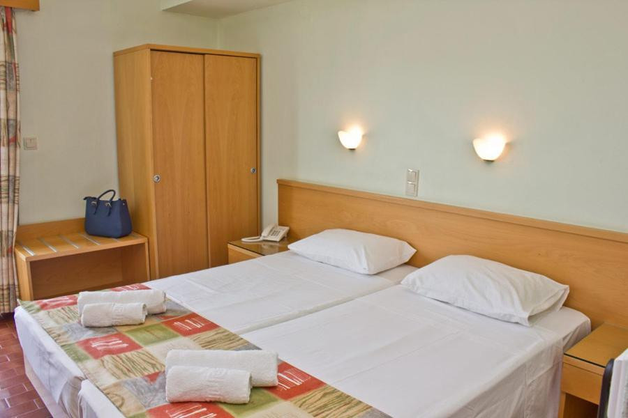 Nafsika Hotel