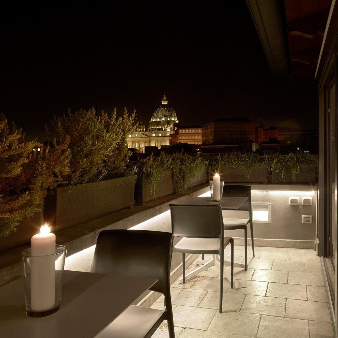 Trianon Borgo Pio Aparthotel