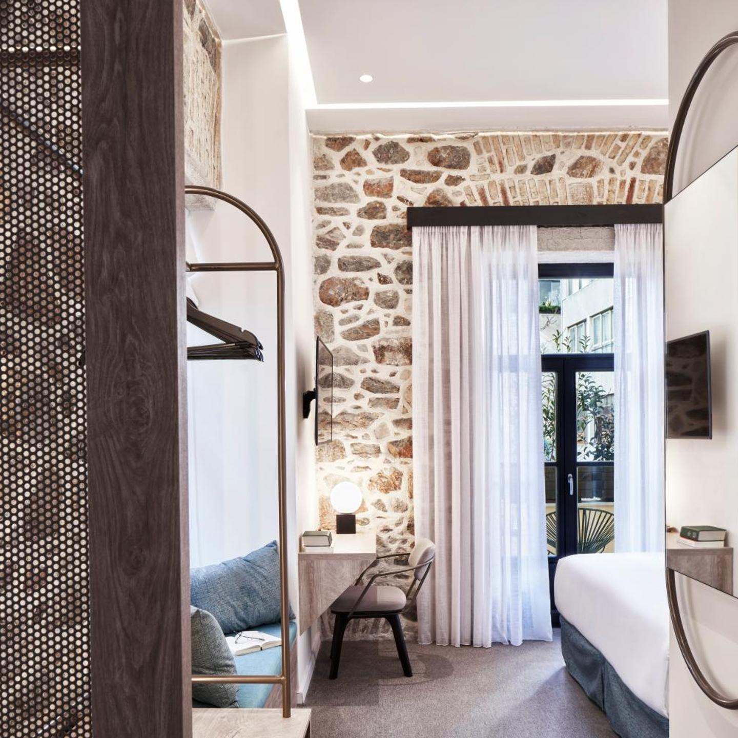 NLH MONASTIRAKI - Neighborhood Lifestyle Hotels
