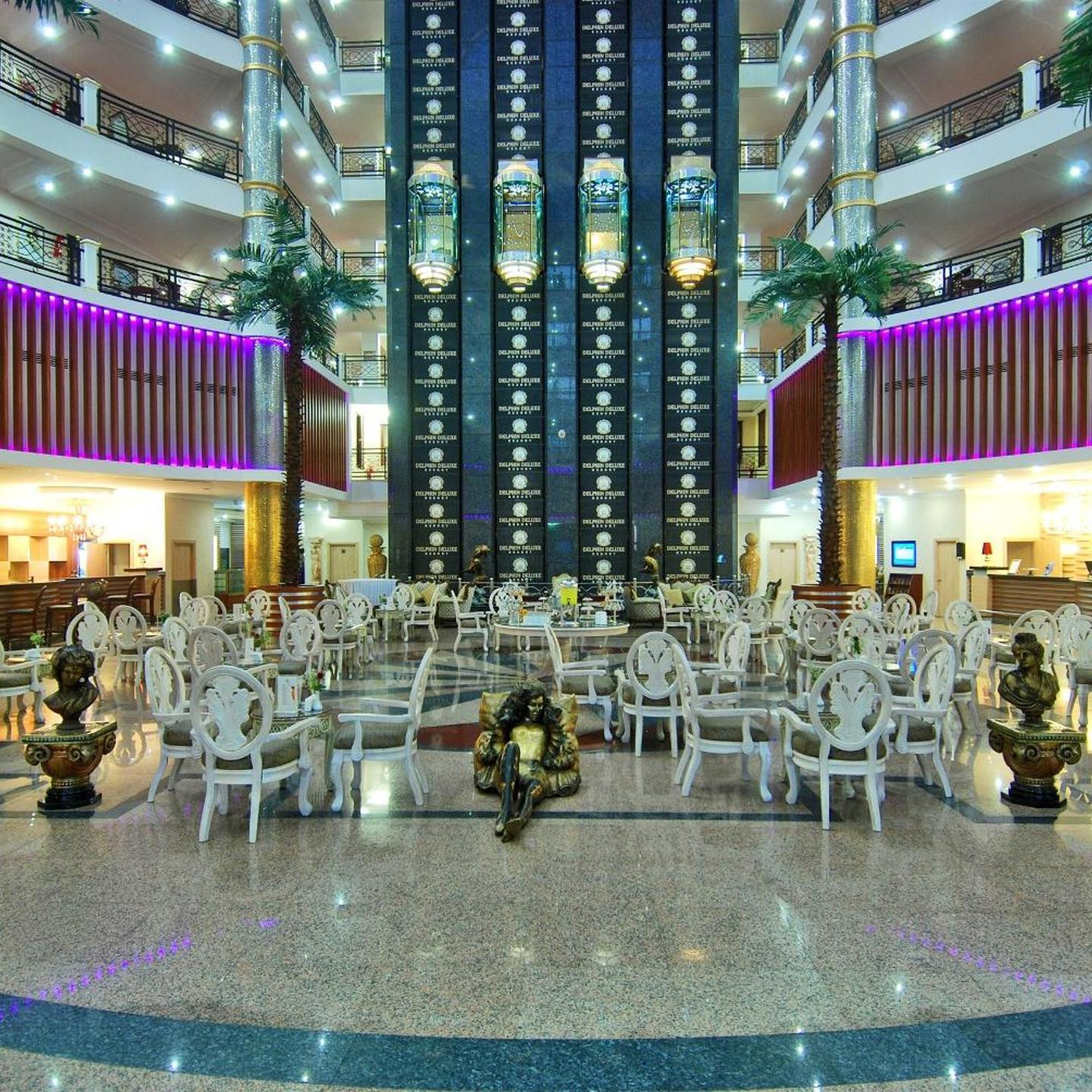 Delphin Deluxe Resort